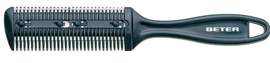 Peine de vaciado o peine cortapelo, es un peine que lleva cuchillas para cortar el pelo. Peine especial para peluquerías.