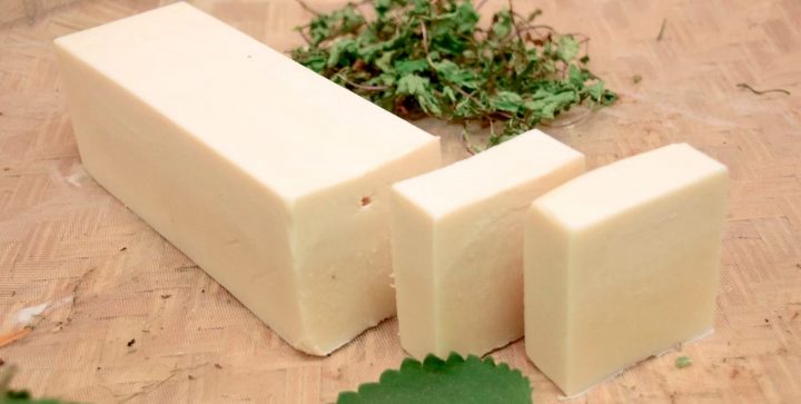 ¿Cómo hacer jabón perfumado con sosa cáustica?