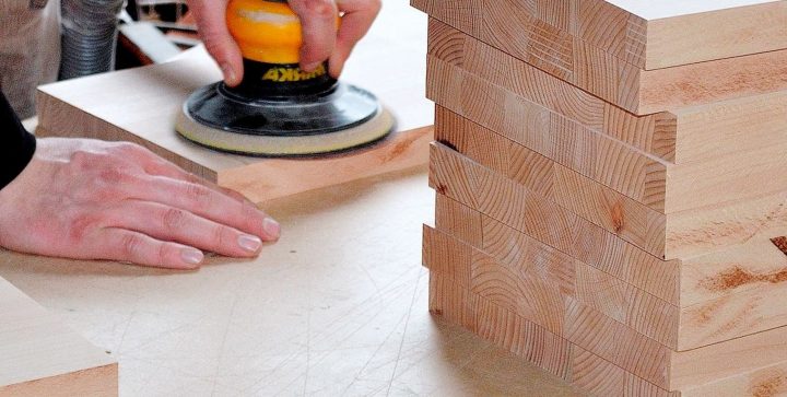¿Cómo lijar una superficie? Pasos para lijar una puerta perfectamente.